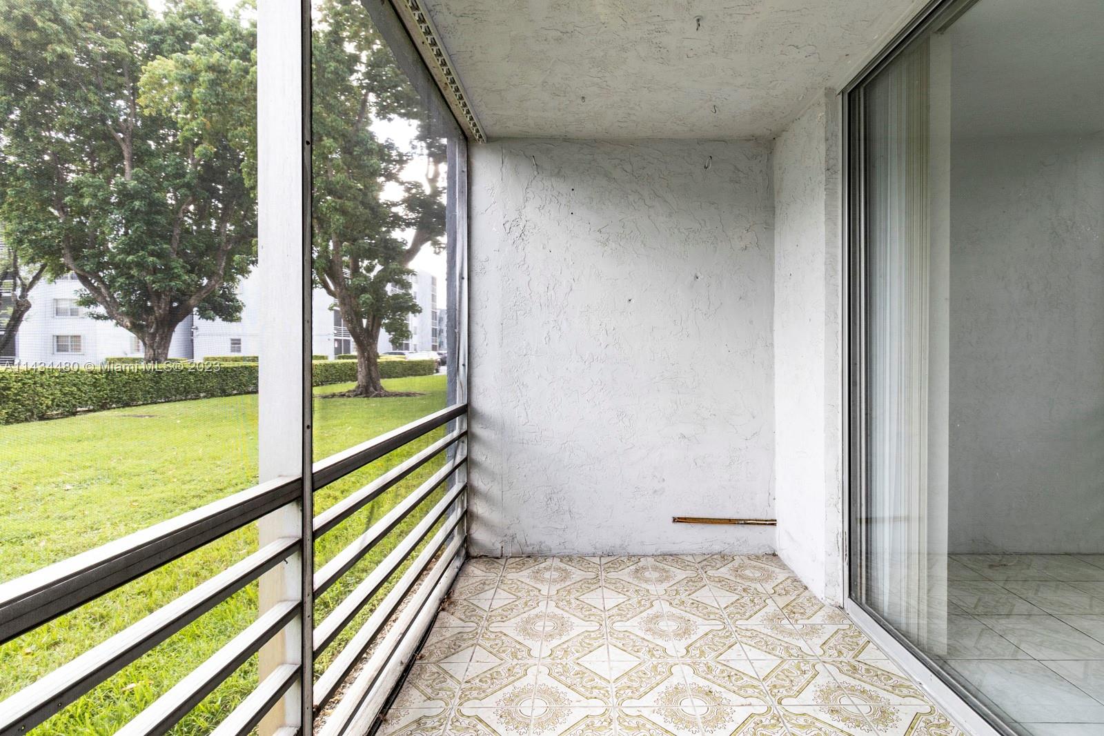 EL CONQUISTADOR SOUTH CON - Residential Lease