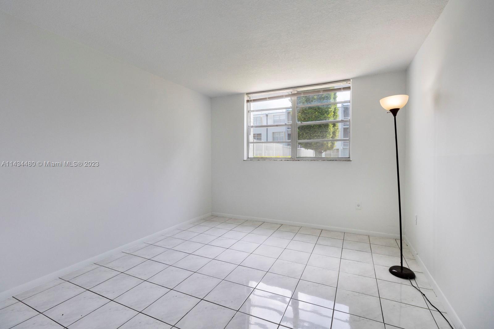 EL CONQUISTADOR SOUTH CON - Residential Lease