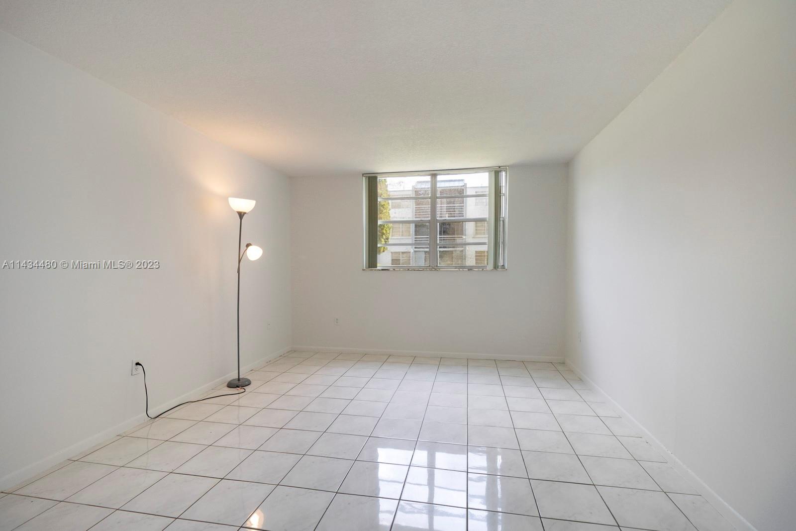 EL CONQUISTADOR SOUTH CON - Residential Lease