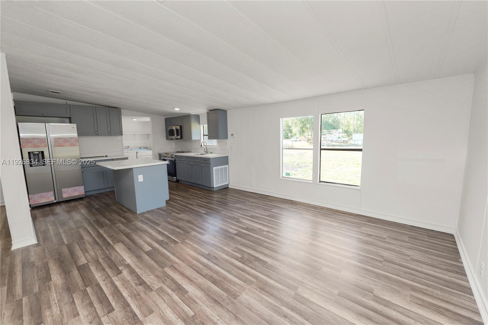 COUNTRY HAVEN - Residential