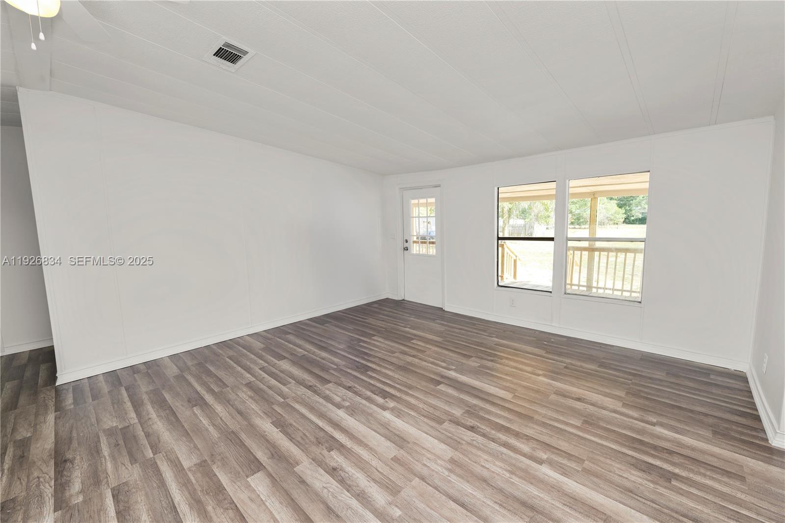 COUNTRY HAVEN - Residential