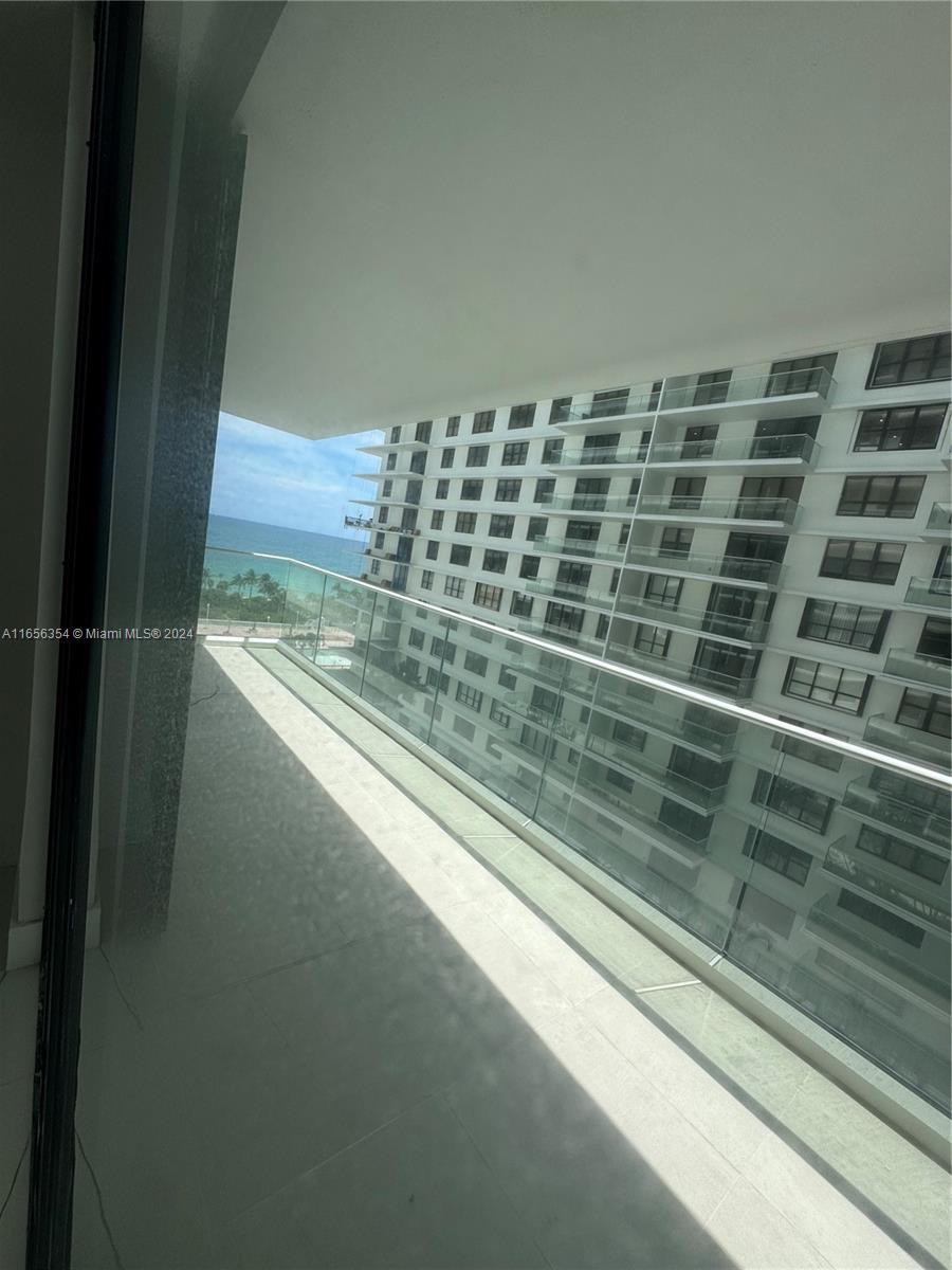 BALMORAL CONDO - Residential Lease