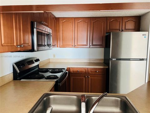 Photo of 5200 NW 31st Ave #193, Fort Lauderdale, FL 33309 (MLS # A11947460)