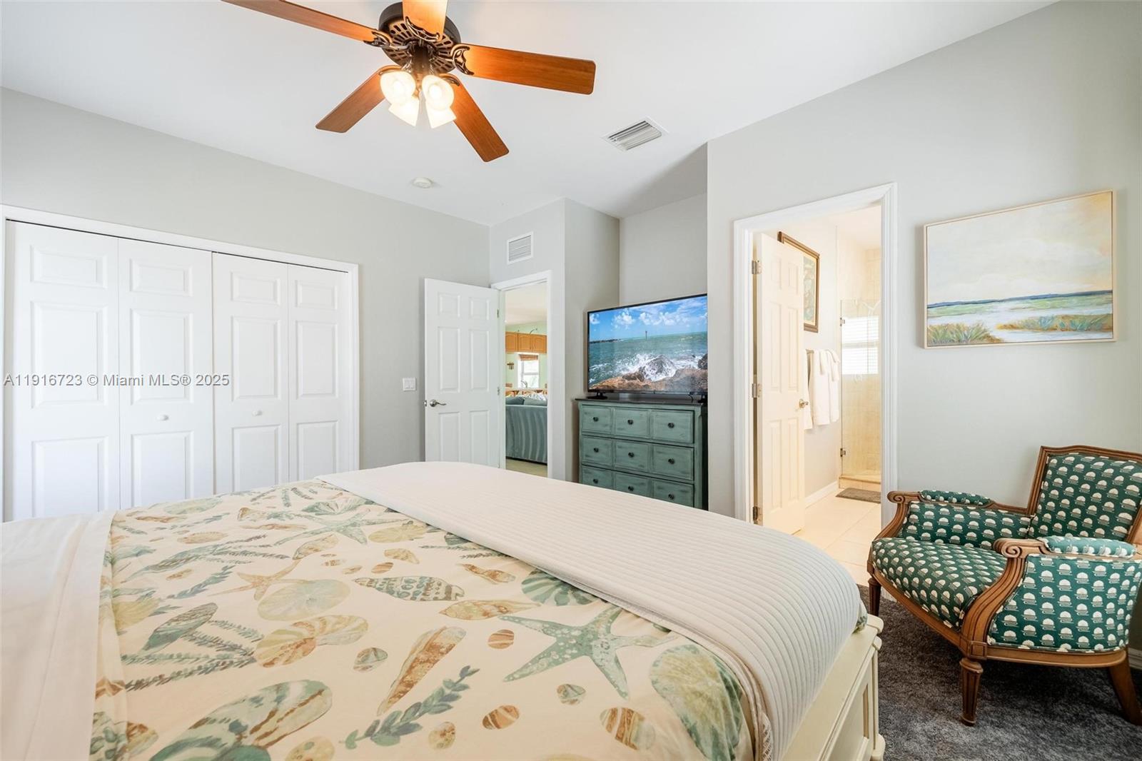 ISLAND HARBORS - Residential