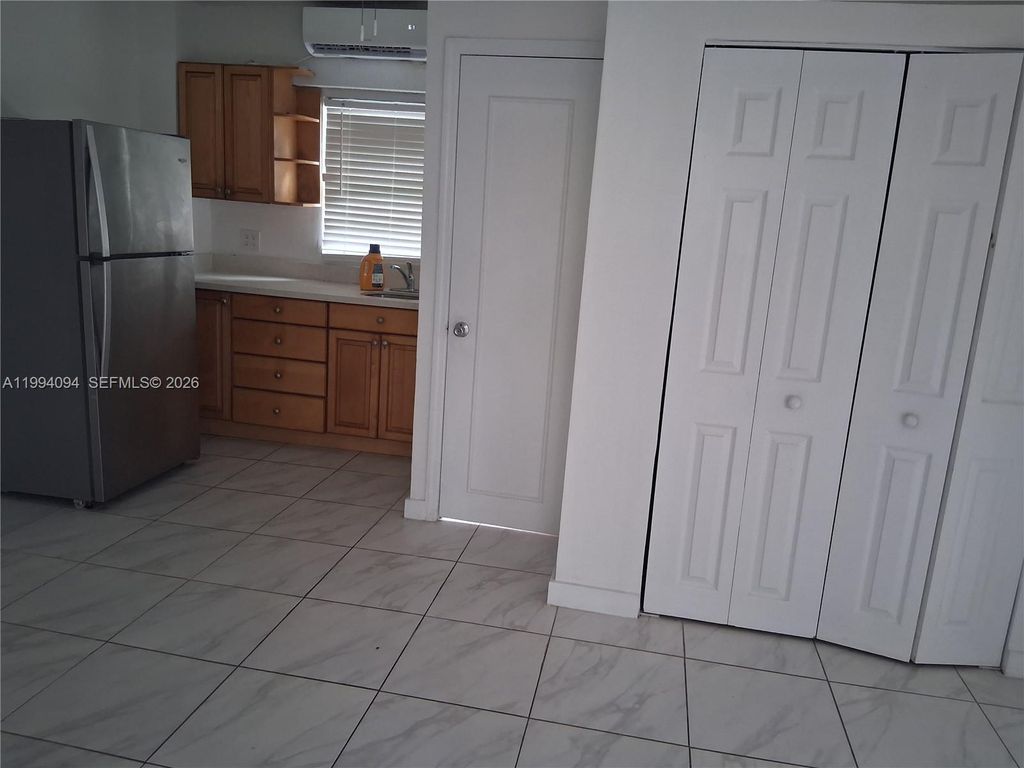 Photo of 28835 SW 162 Ave #eff, Homestead, FL 33033 (MLS # A11994094)