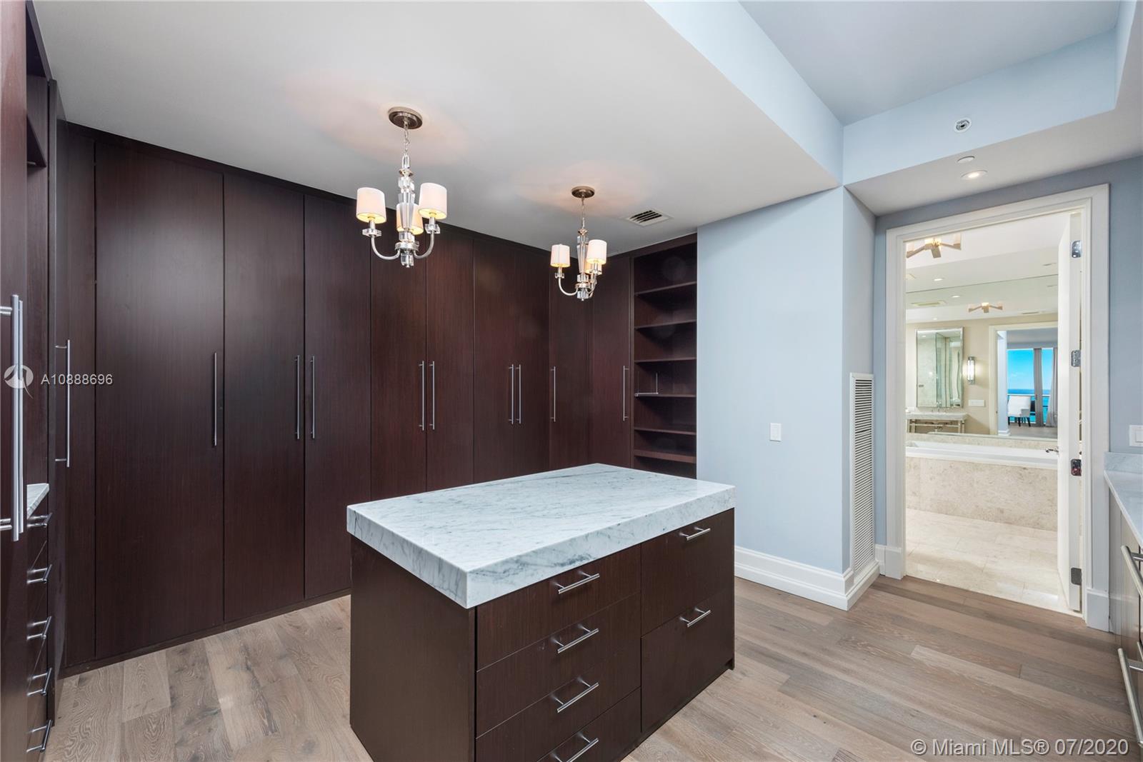 BAL HARBOUR NORTH SOUTH C - Residential