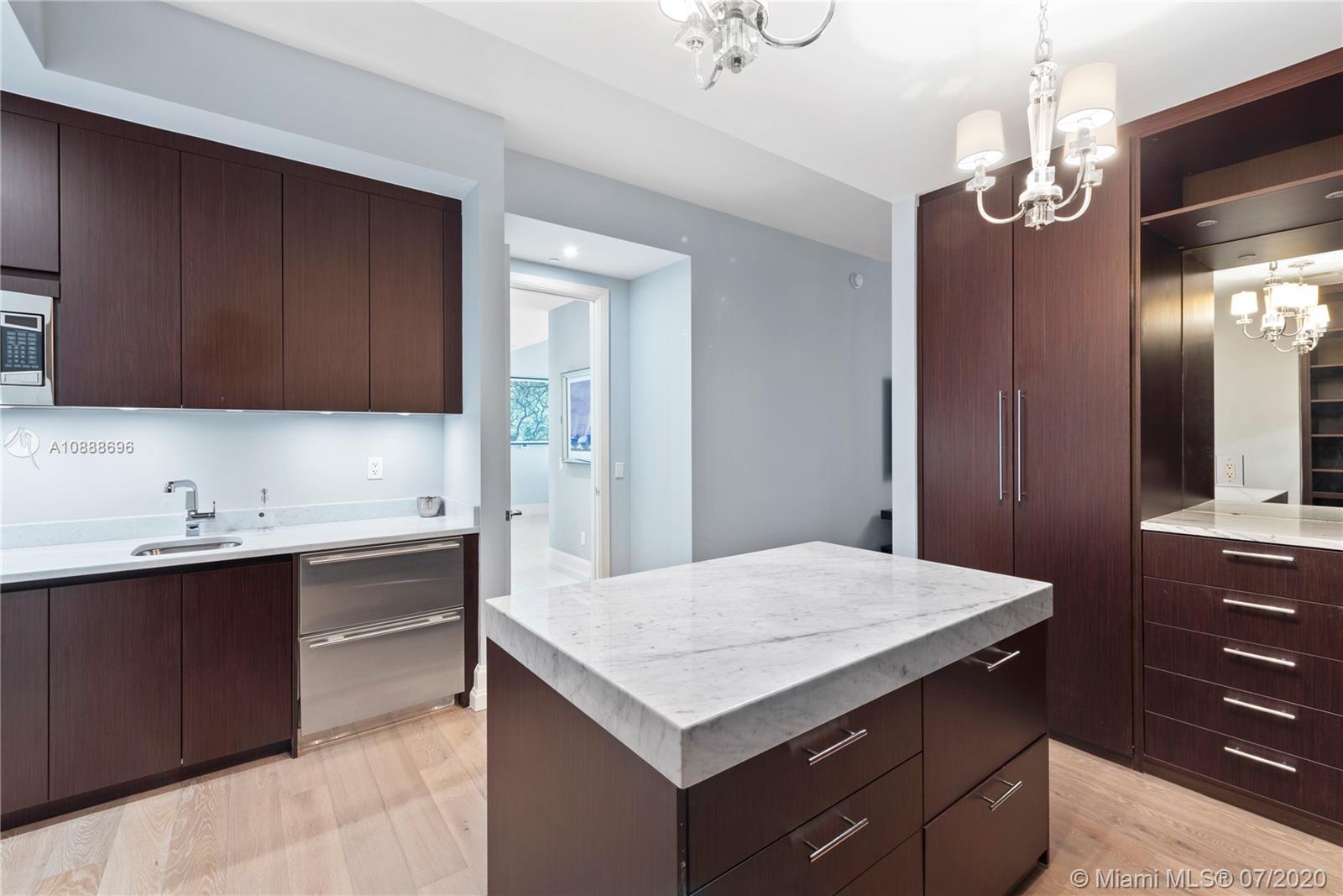 BAL HARBOUR NORTH SOUTH C - Residential