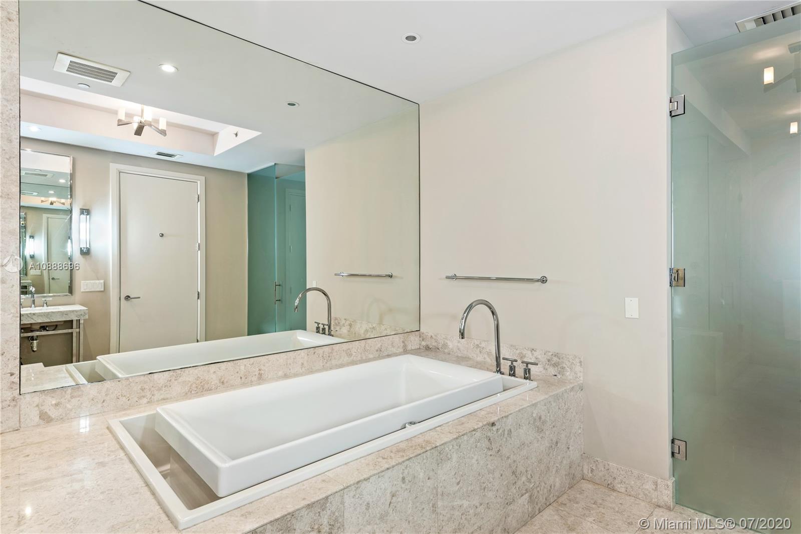 BAL HARBOUR NORTH SOUTH C - Residential