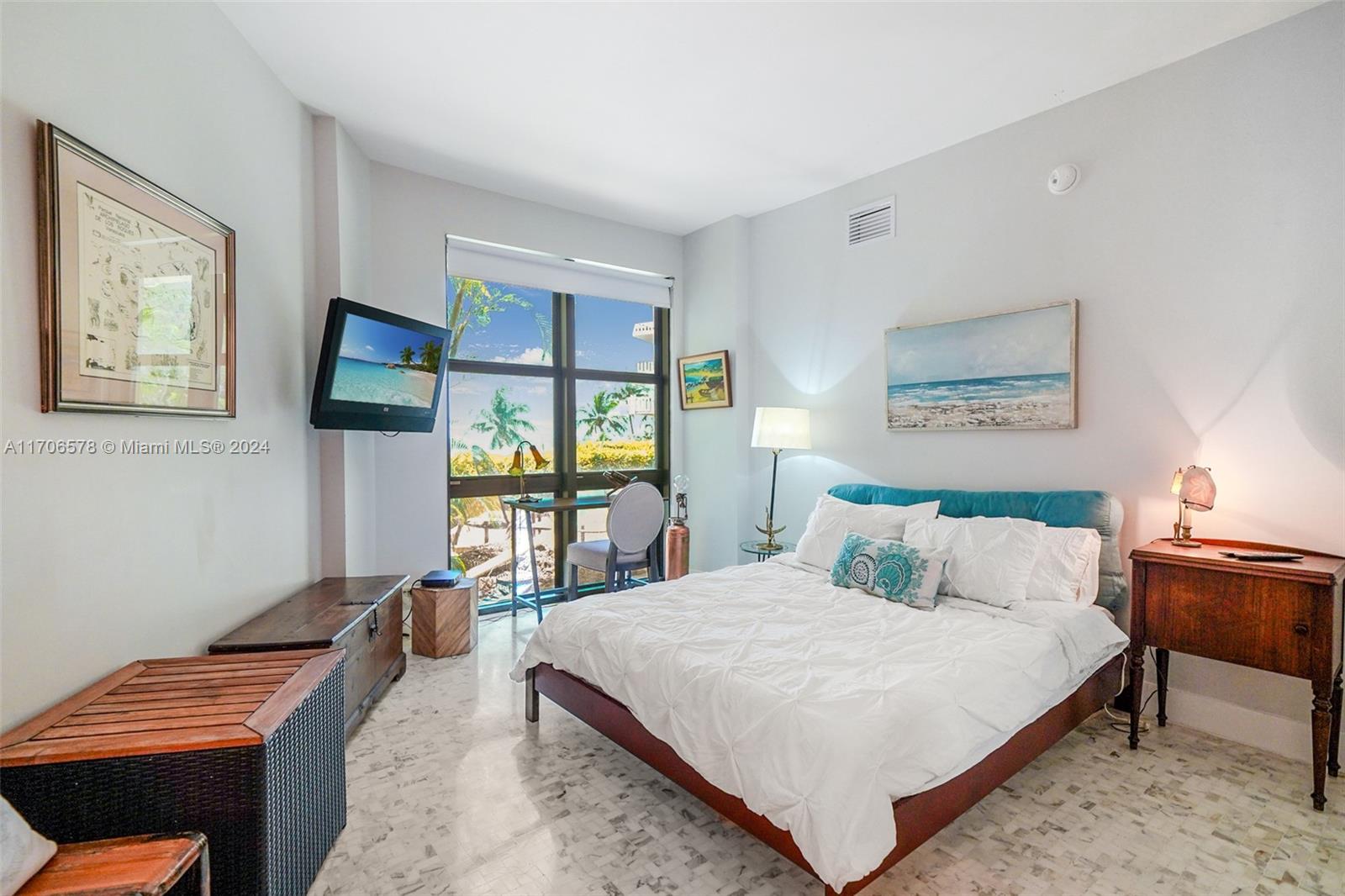 TOWERS OF KEY BISCAYNE CO - Residential Lease