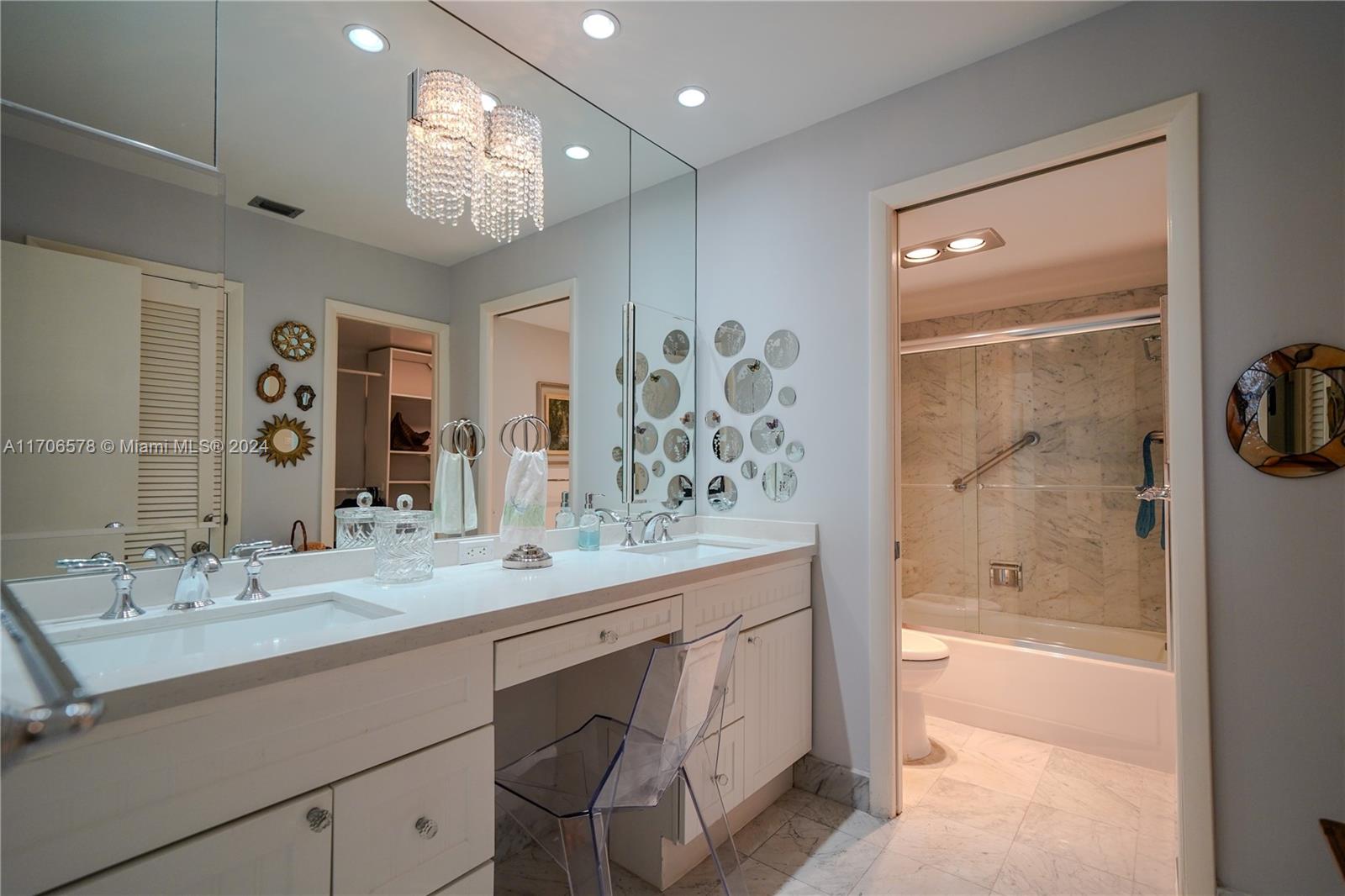 TOWERS OF KEY BISCAYNE CO - Residential Lease