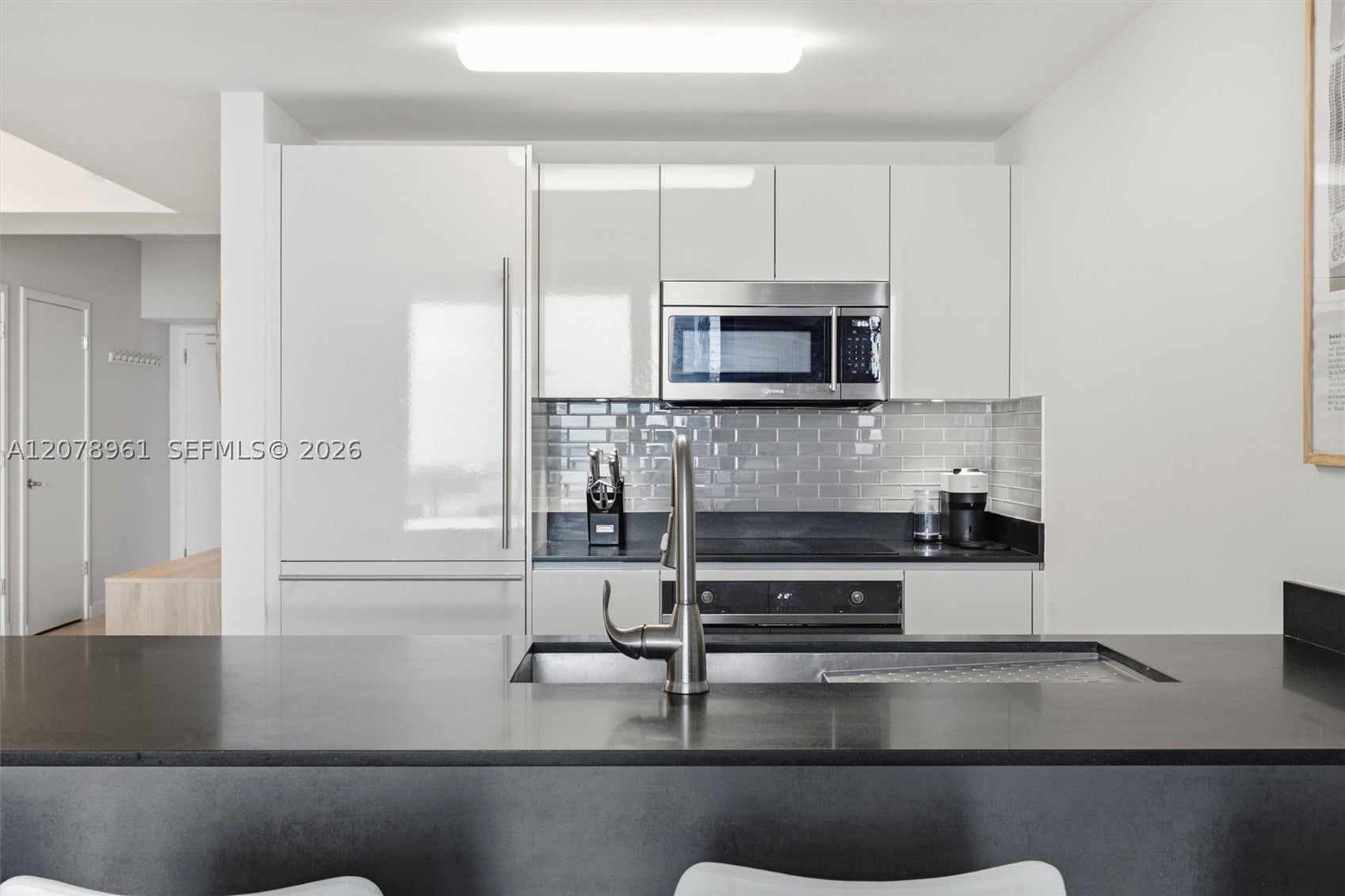 1010 Brickell Ave 2102