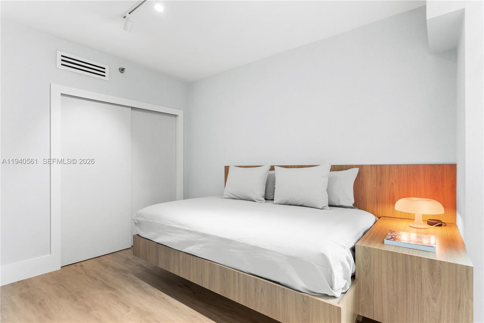 BRISTOL TOWER CONDO - Residential