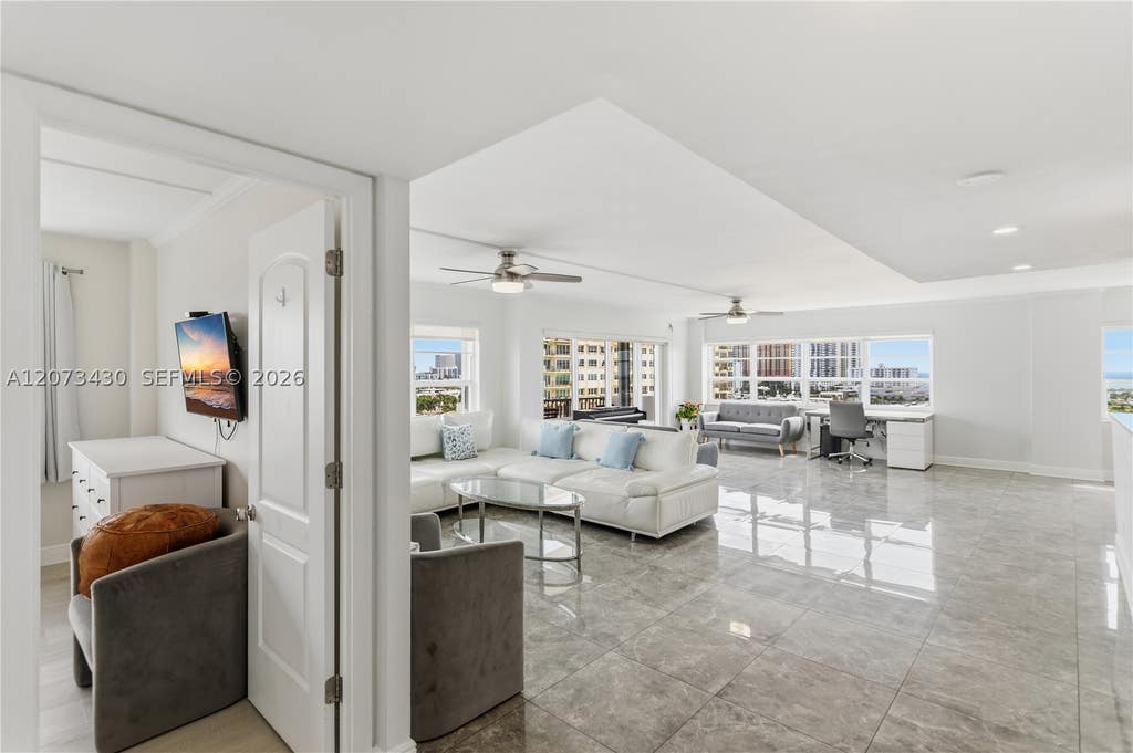 Photo of 340 Sunset Dr #1210, Fort Lauderdale, FL 33301 (MLS # A12073430)