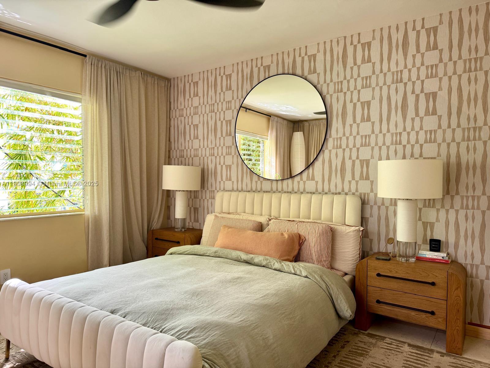 PARK SQUARE CONDO - Residential