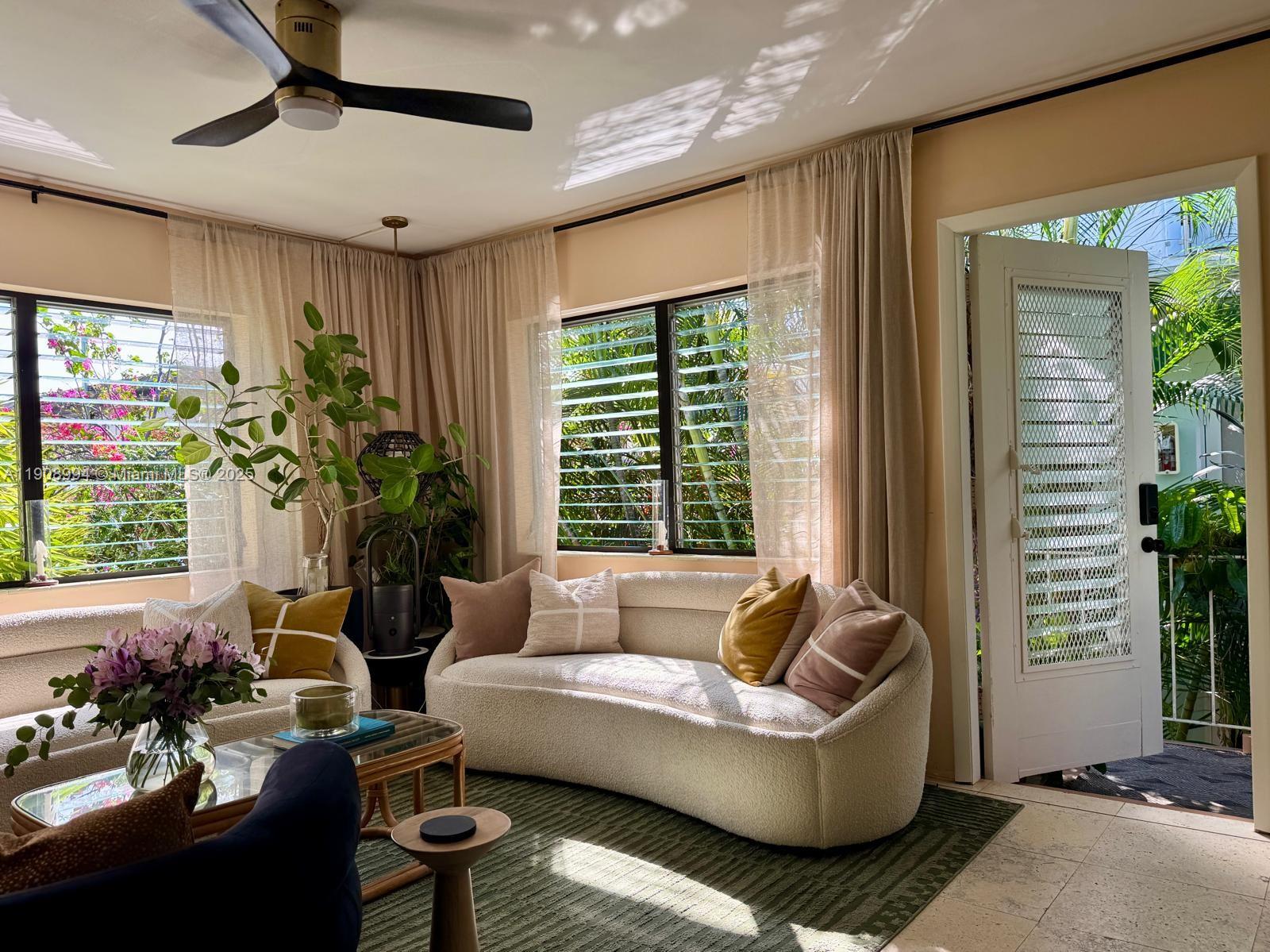 PARK SQUARE CONDO - Residential