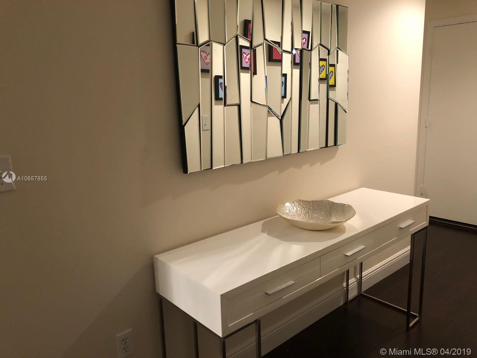 VIZCAYNE NORTH CONDO - Residential Lease