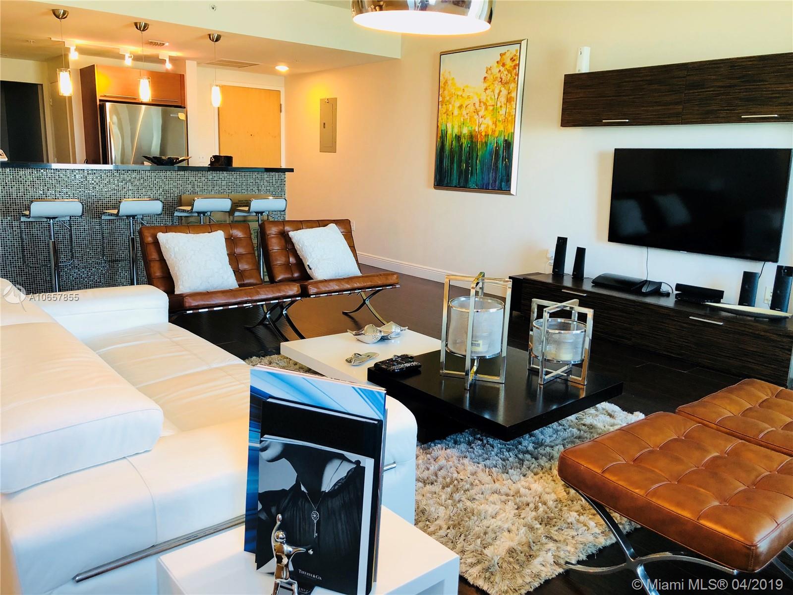 VIZCAYNE NORTH CONDO - Residential Lease