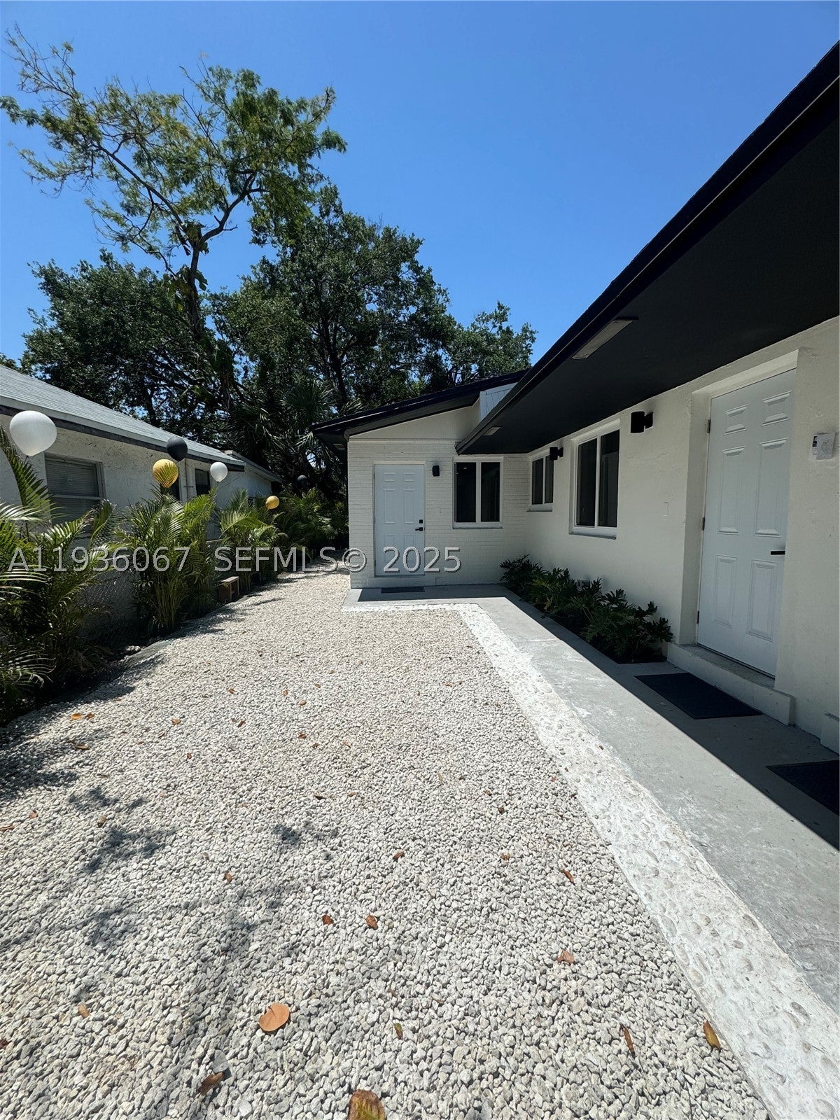 111 NW 7th Ave
