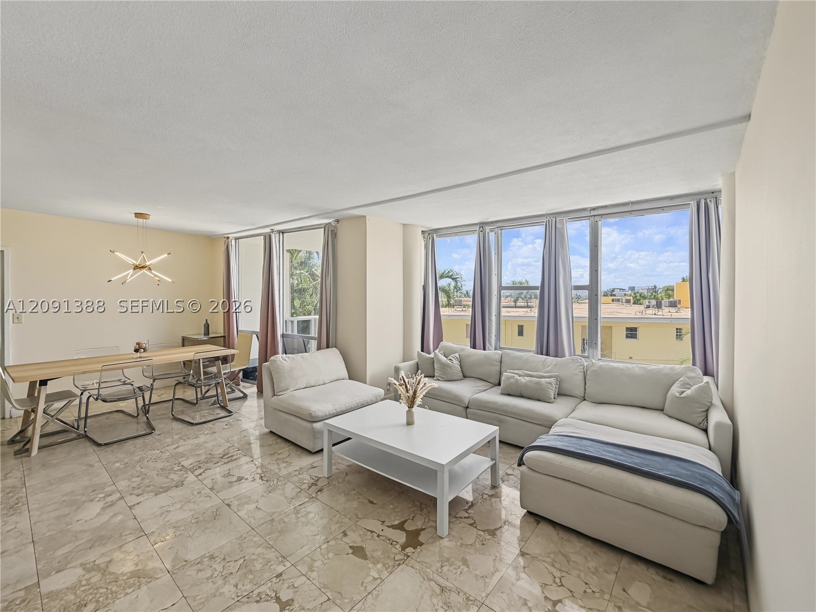 900 Bay Dr 221
