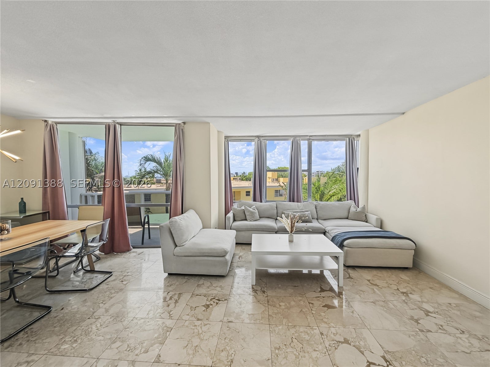 900 Bay Dr 221