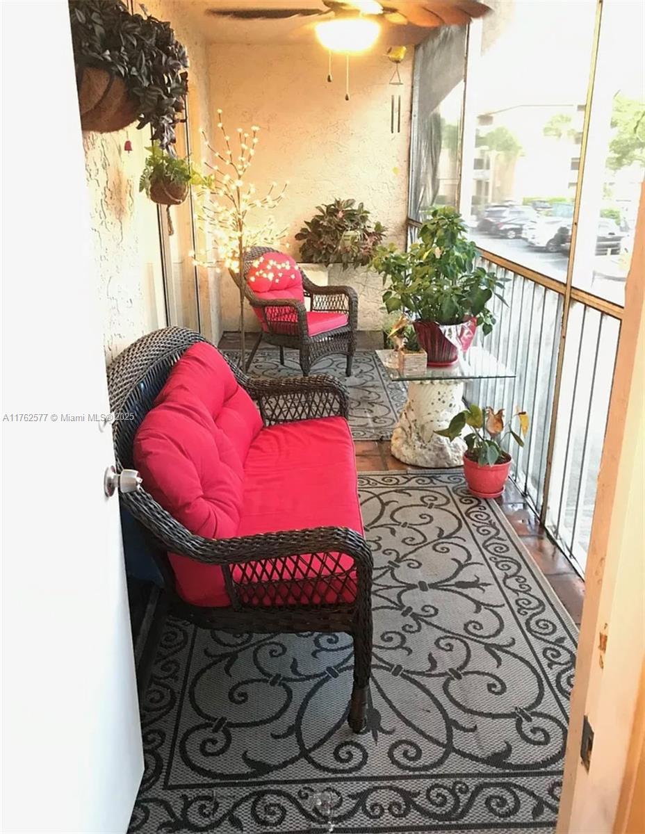 17000 Nw 67th Ave 240, Hialeah, Miami-Dade County, Florida - 2 Bedrooms  
2 Bathrooms - 
