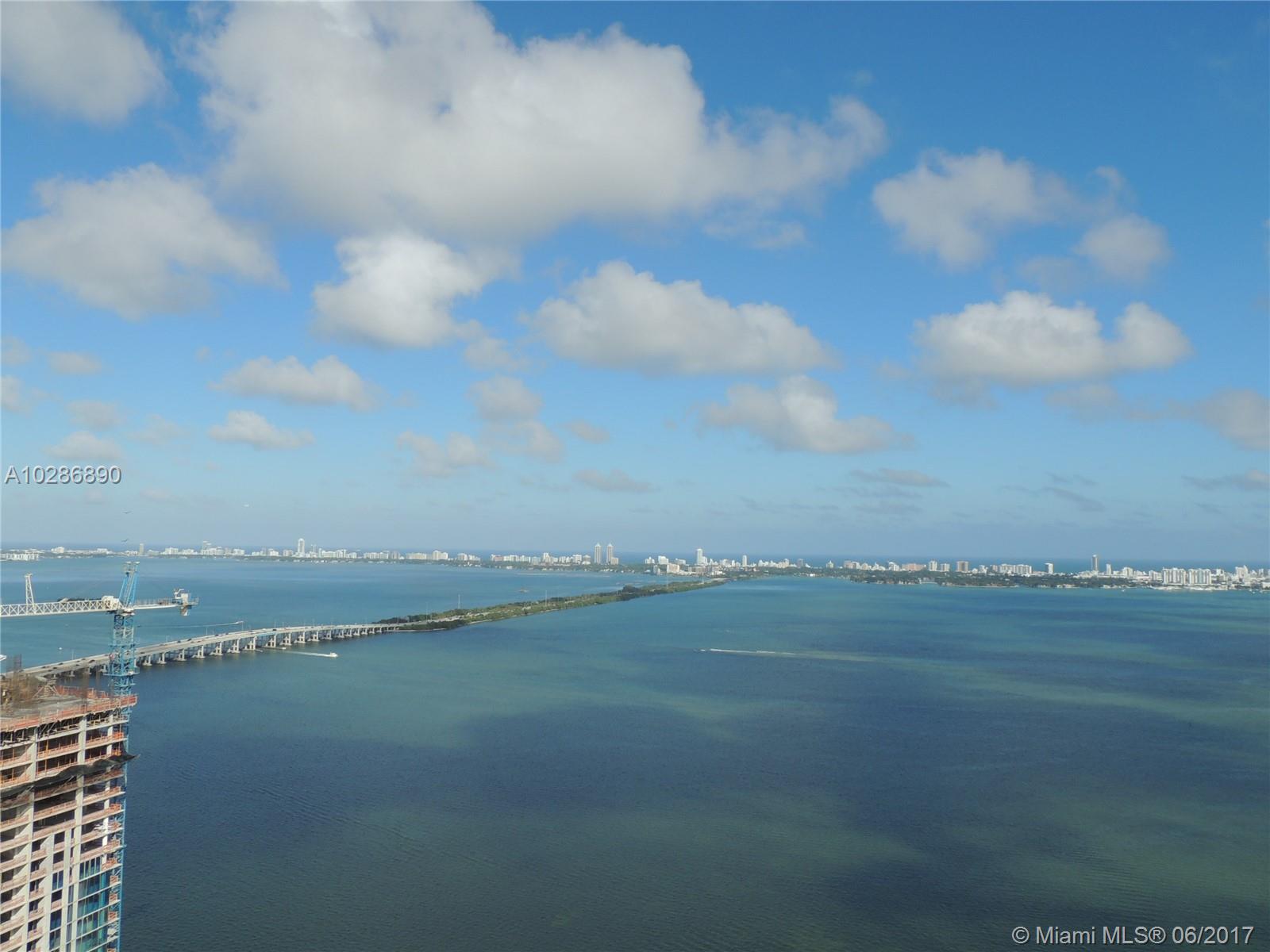 ICON BAY CONDO - Residential Lease