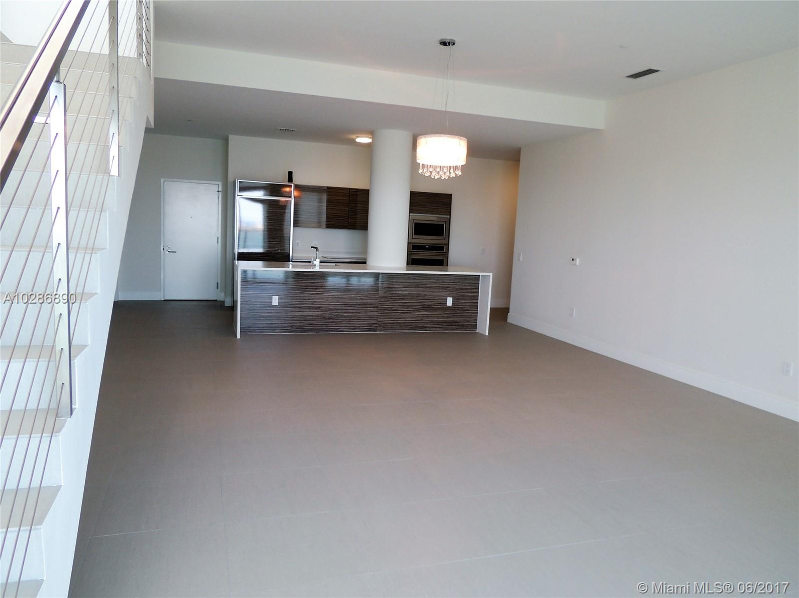 ICON BAY CONDO - Residential Lease