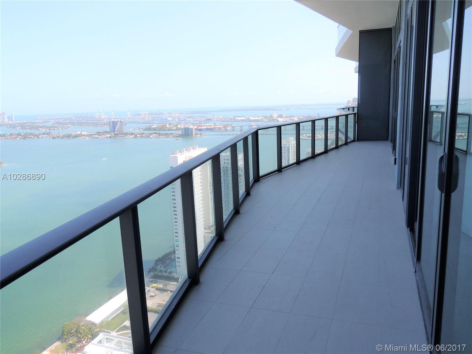 ICON BAY CONDO - Residential Lease