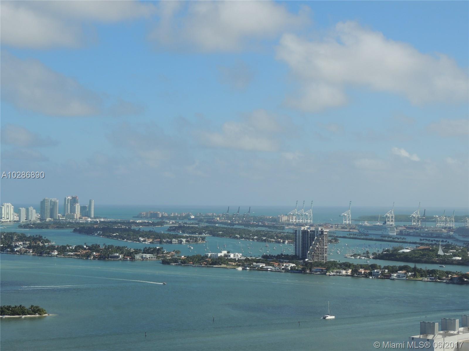 ICON BAY CONDO - Residential Lease