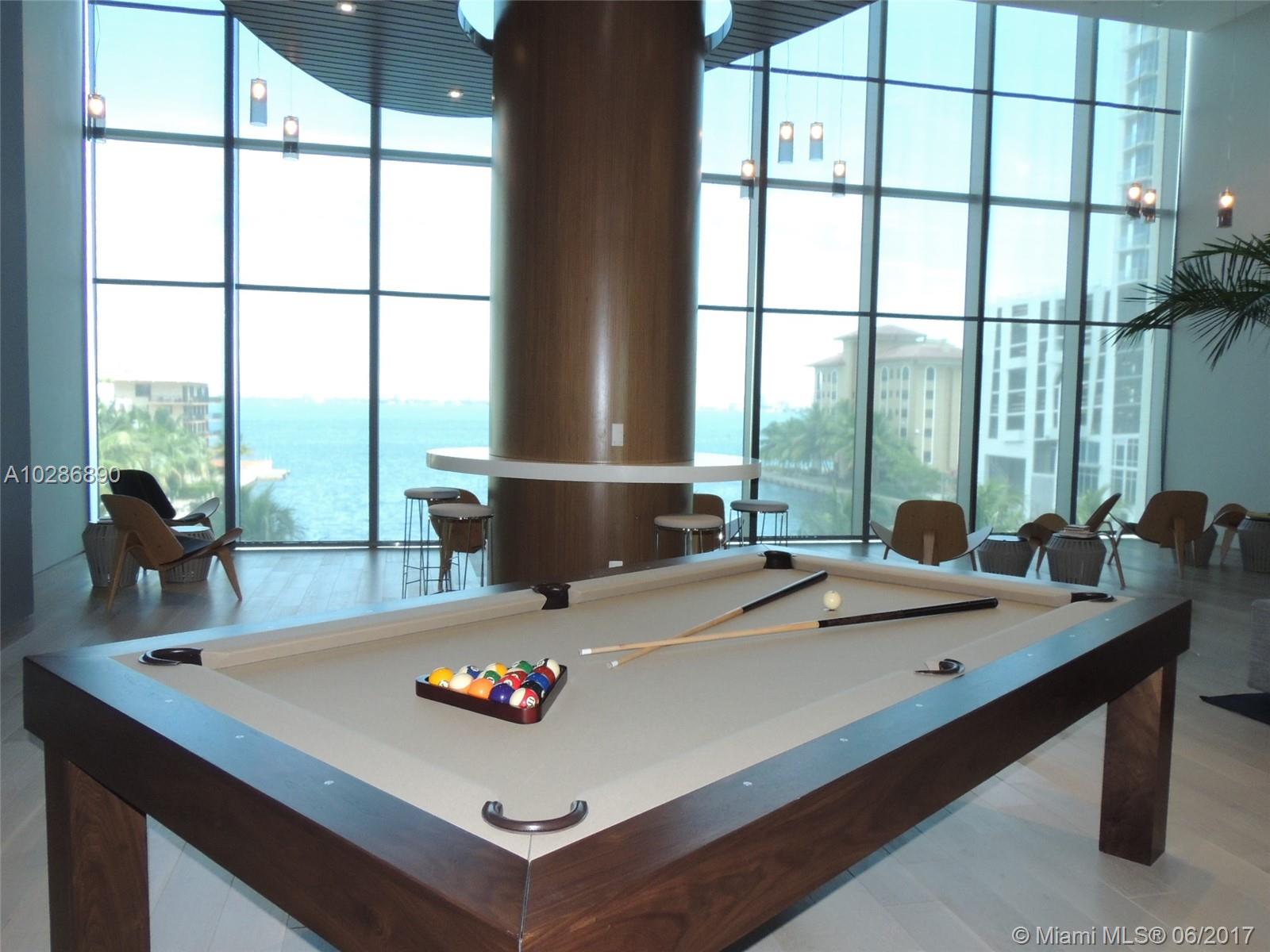 ICON BAY CONDO - Residential Lease