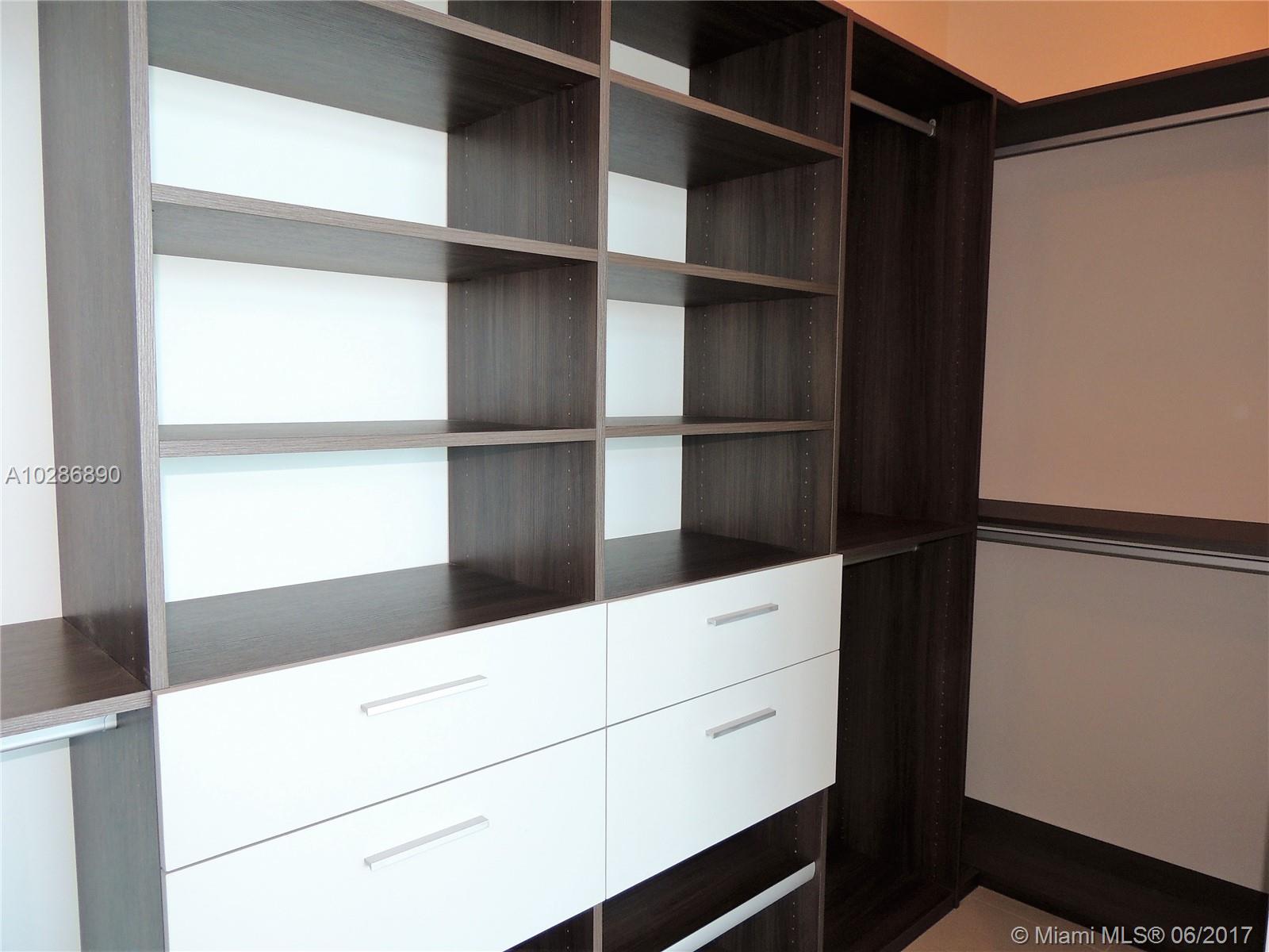 ICON BAY CONDO - Residential Lease