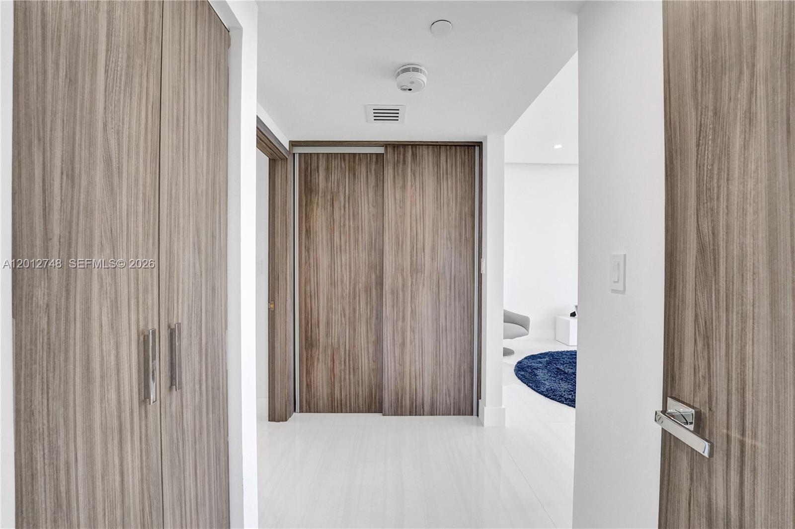 HAMPTONS WEST - Residential