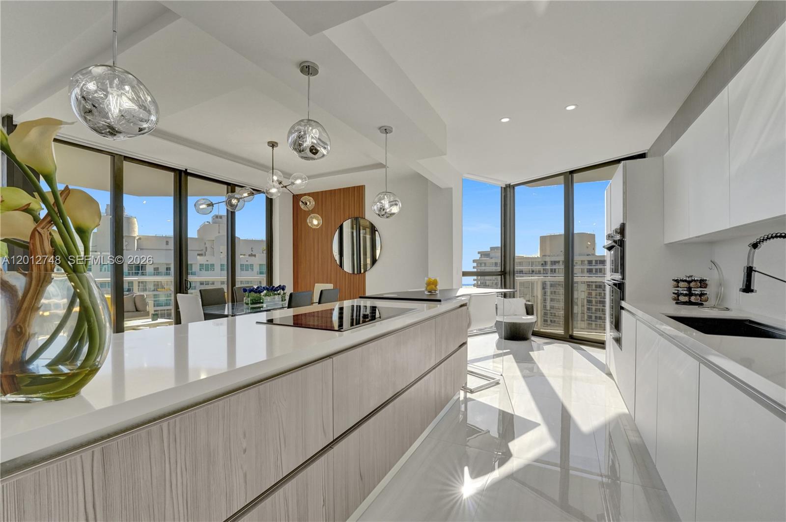 HAMPTONS WEST - Residential