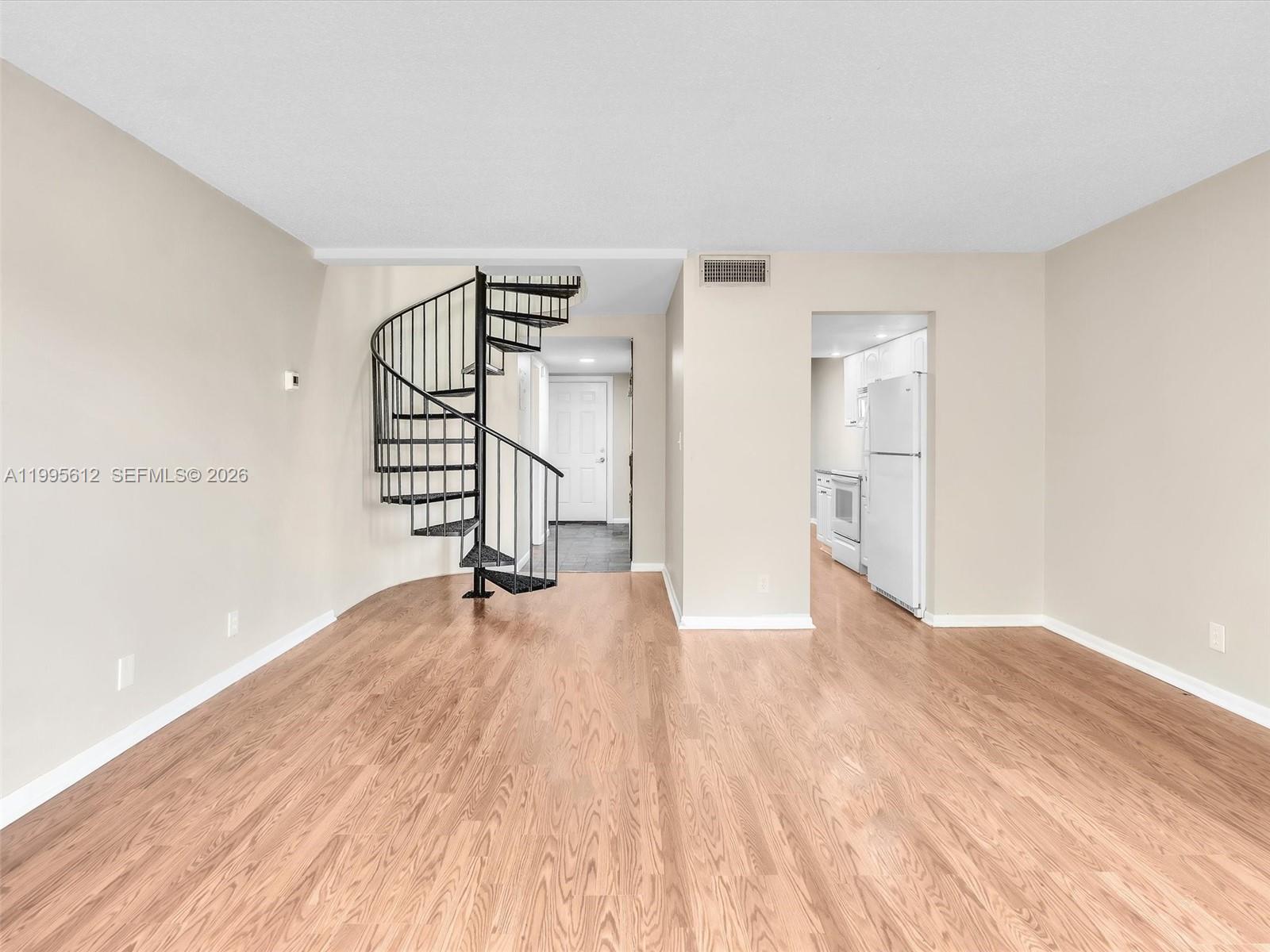 TENNIS CLUB TILDEN CONDO - Residential