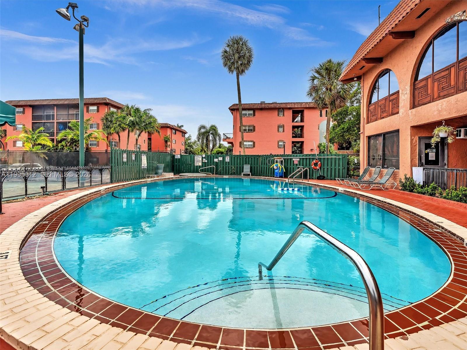 TENNIS CLUB TILDEN CONDO - Residential