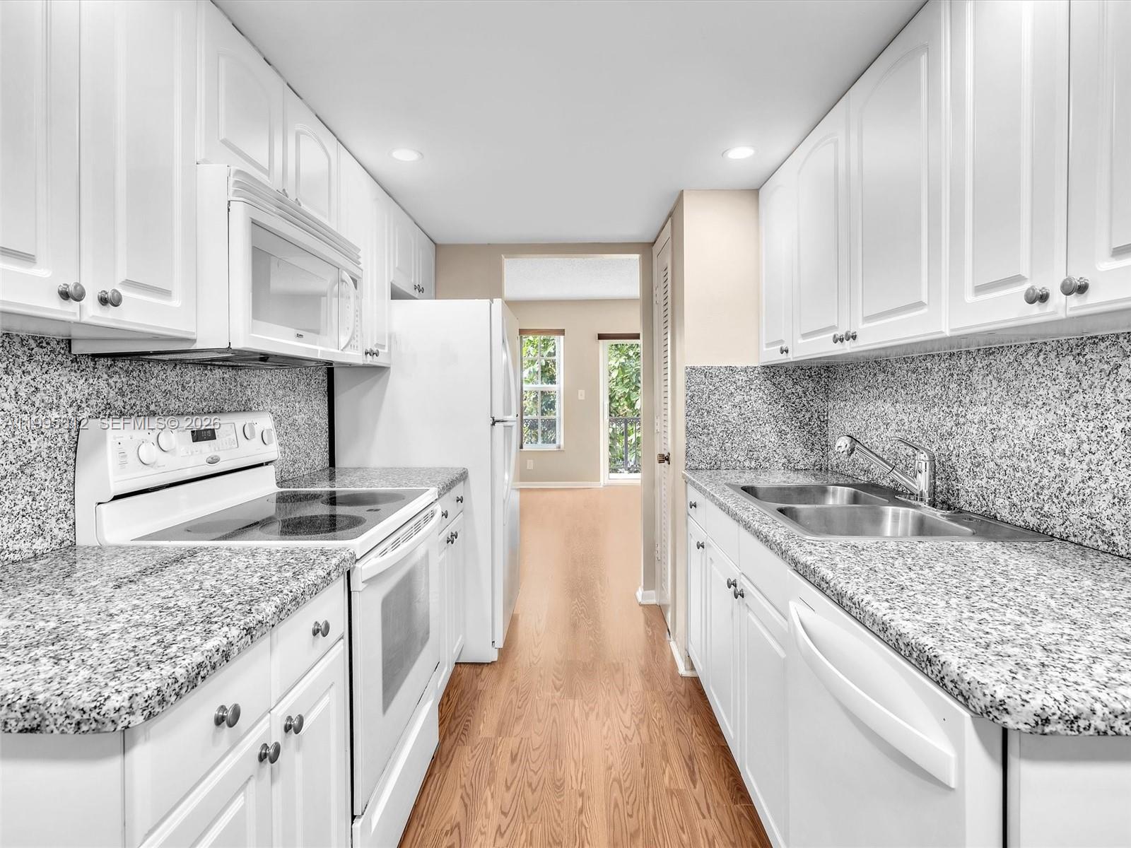 TENNIS CLUB TILDEN CONDO - Residential