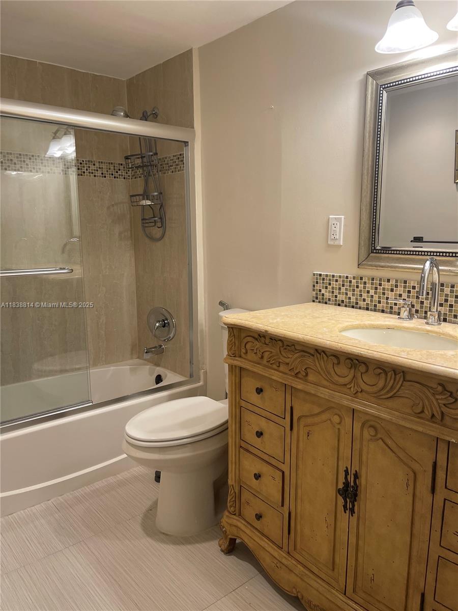 OCEANVIEW BUILDING A COND - Residential