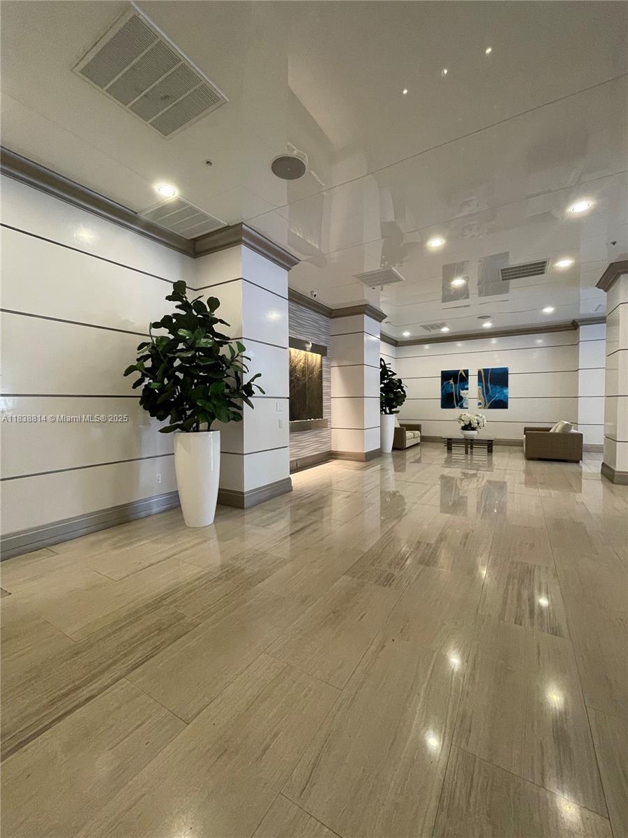 OCEANVIEW BUILDING A COND - Residential