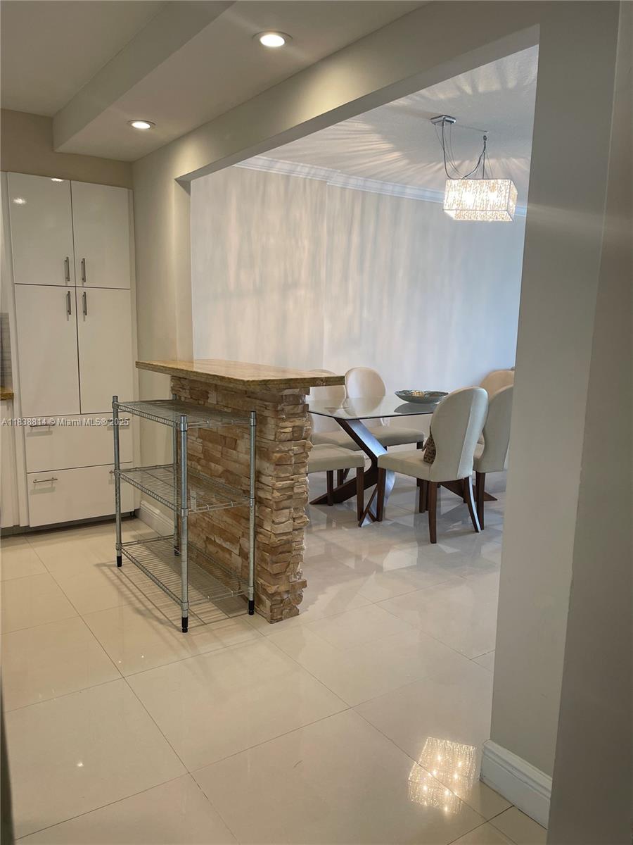 OCEANVIEW BUILDING A COND - Residential