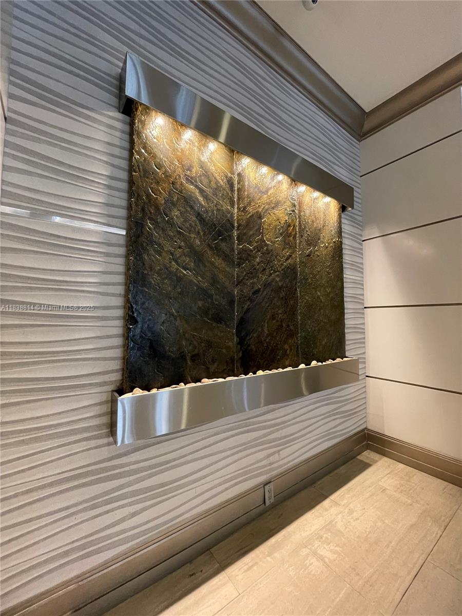 OCEANVIEW BUILDING A COND - Residential