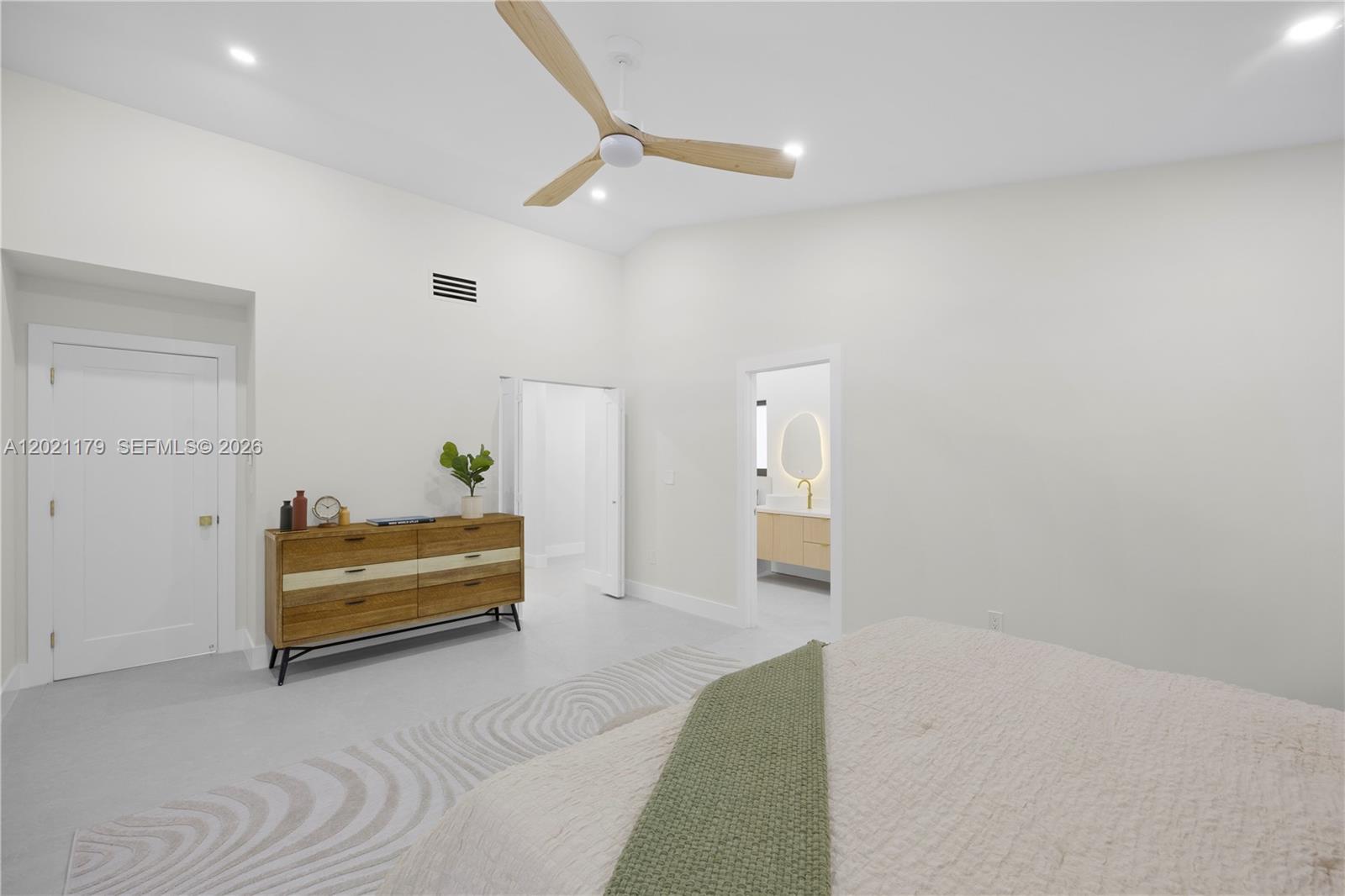 P.I. ESTATES - Residential