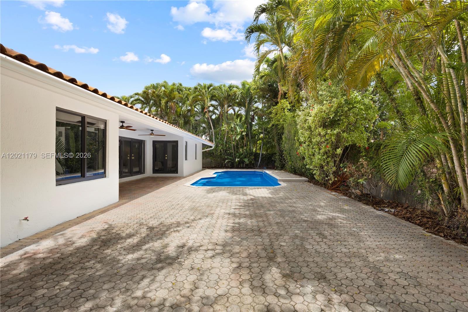 P.I. ESTATES - Residential