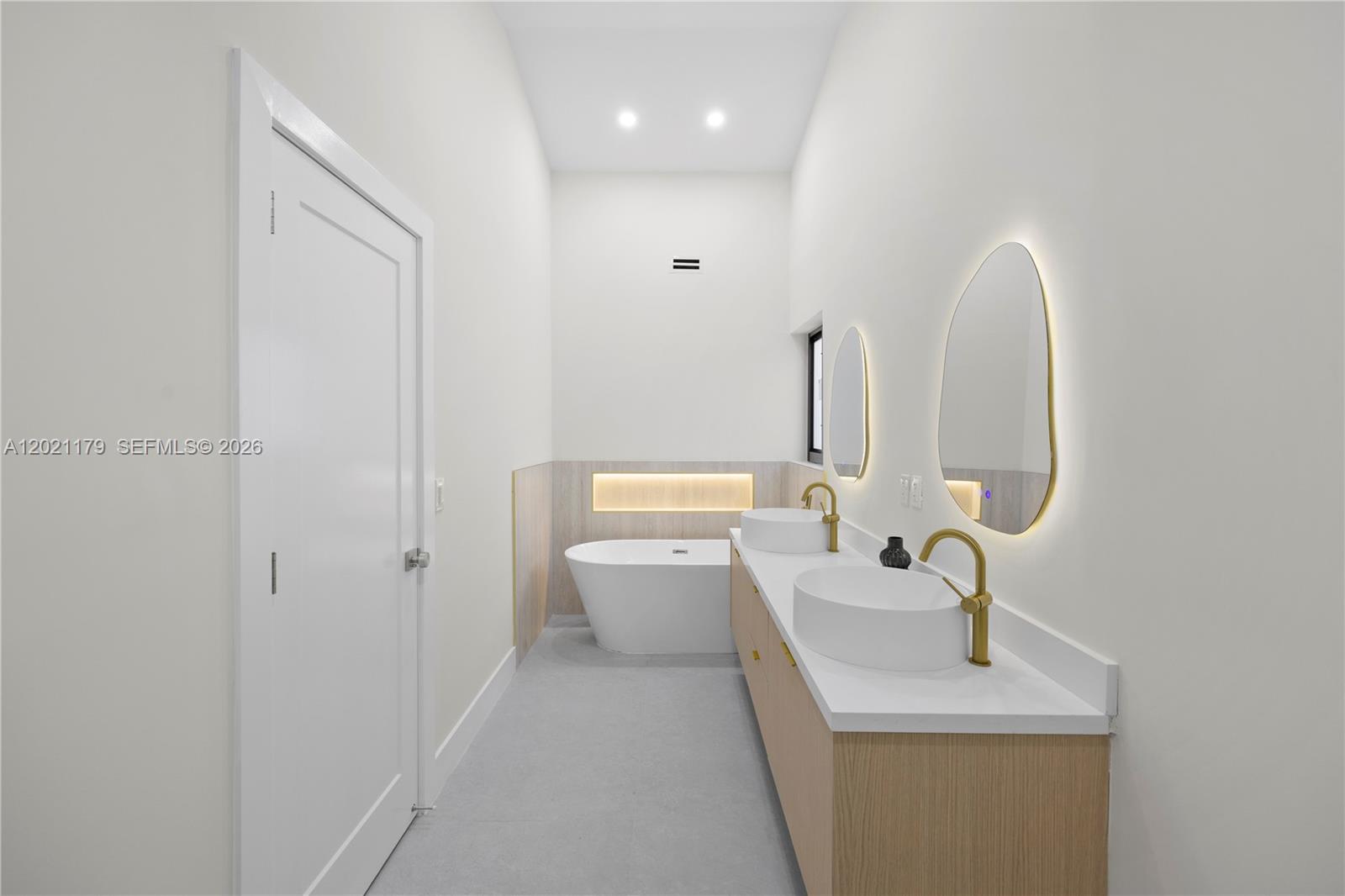 P.I. ESTATES - Residential