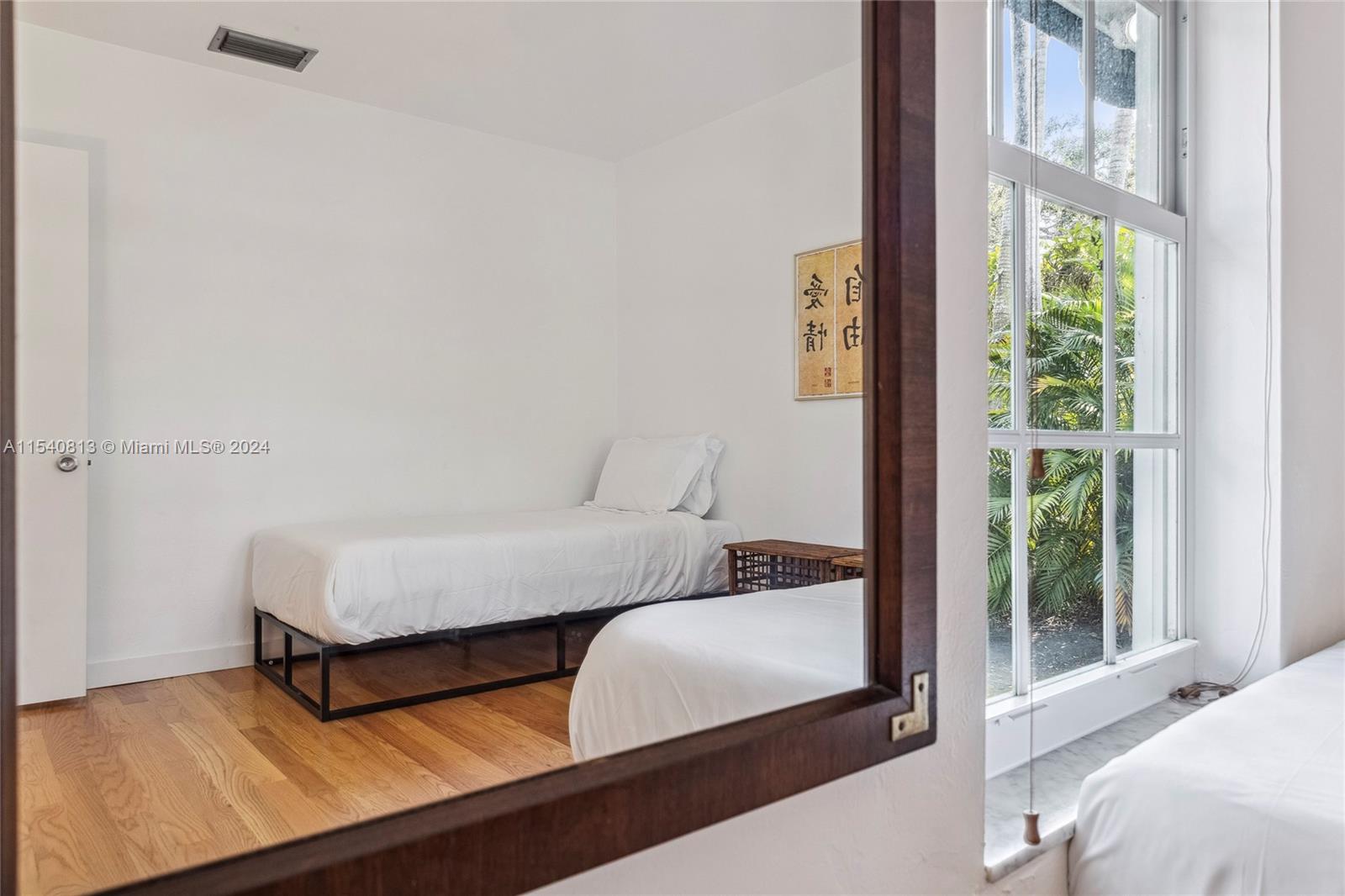 THIRD ADDN TO KENDALL EAS - Residential Lease