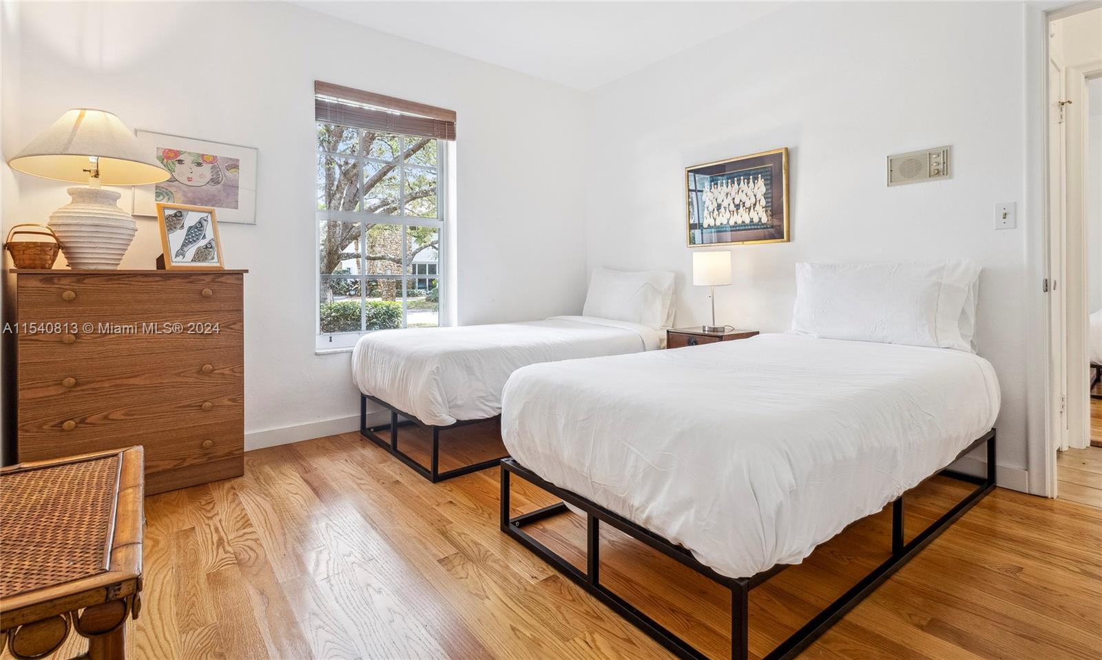 THIRD ADDN TO KENDALL EAS - Residential Lease