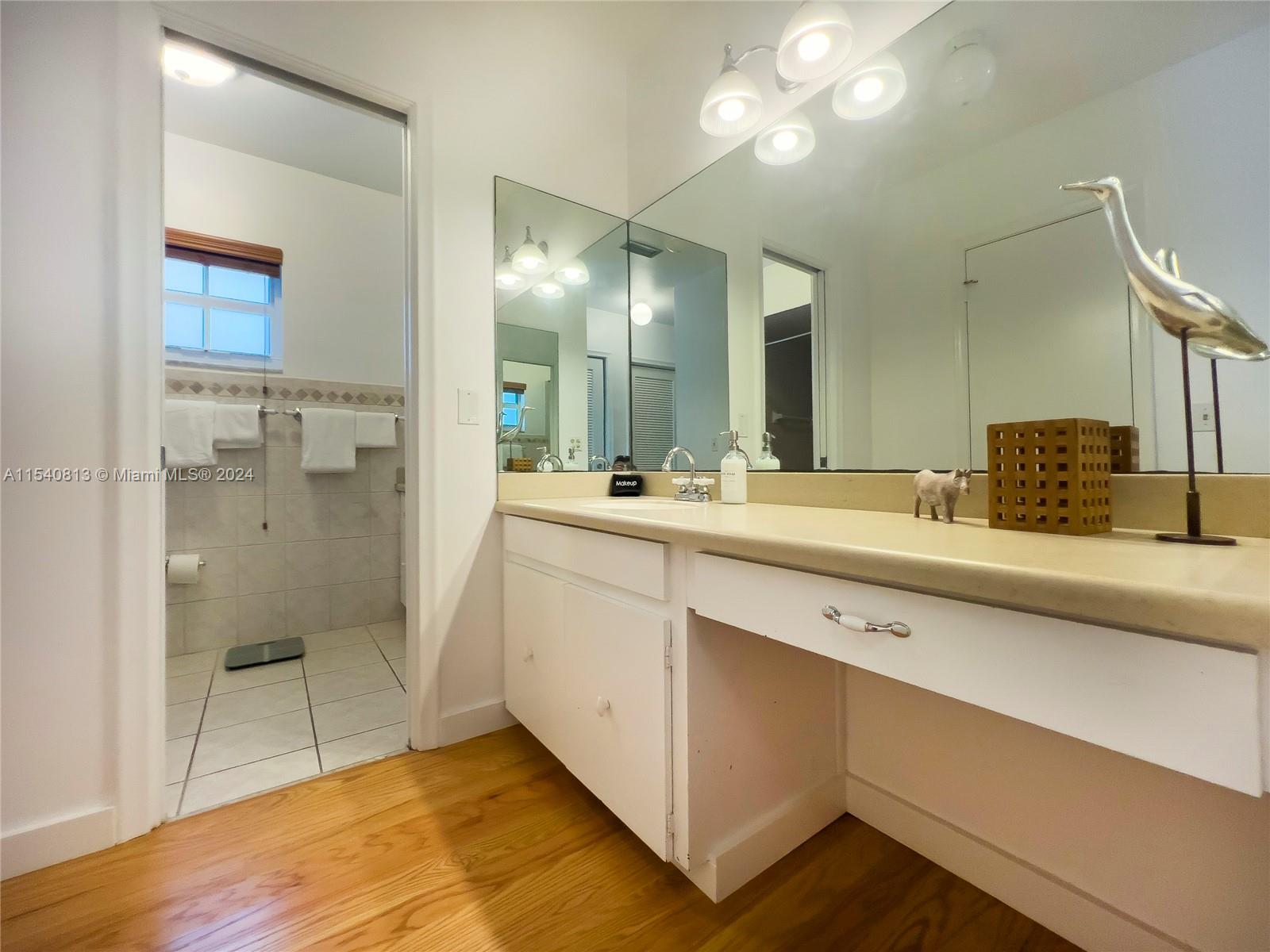 THIRD ADDN TO KENDALL EAS - Residential Lease