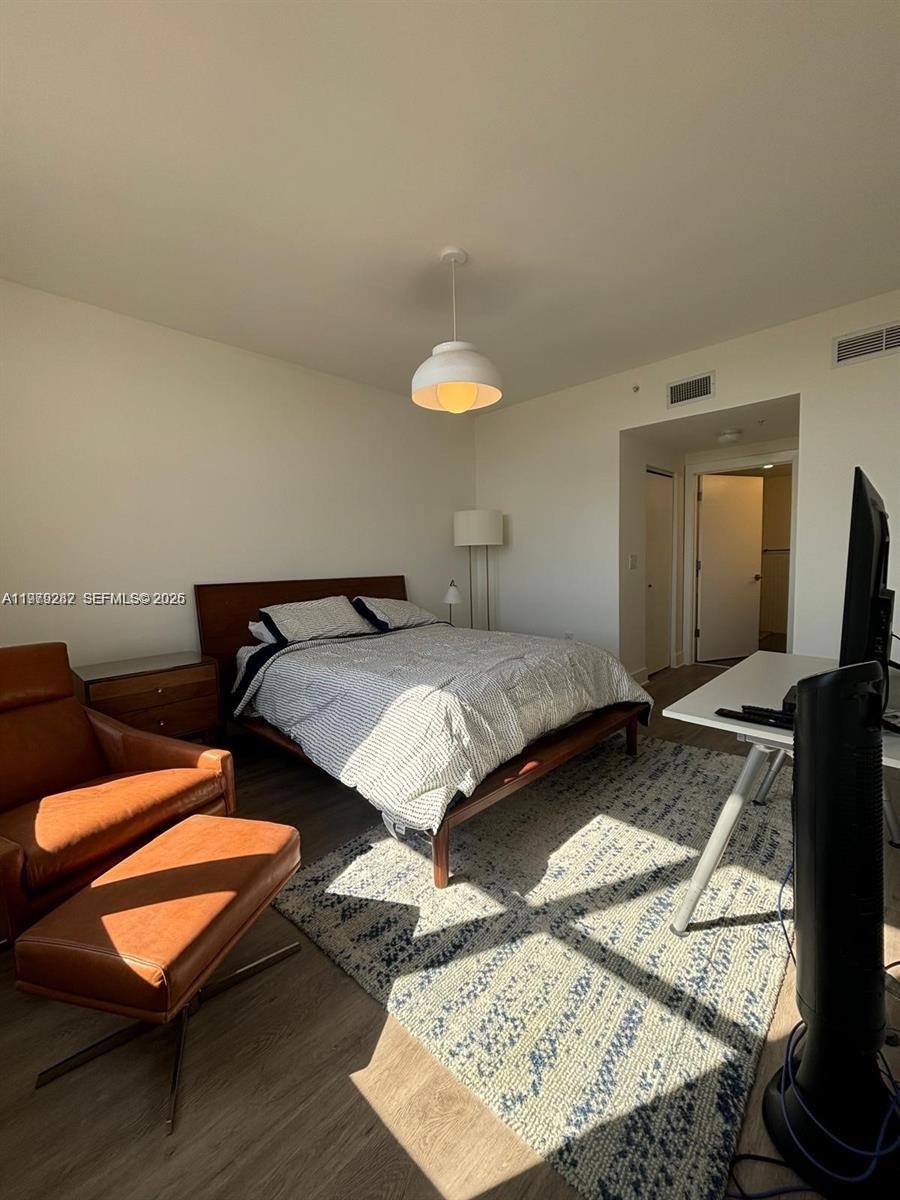 888 S Douglas Rd 1002