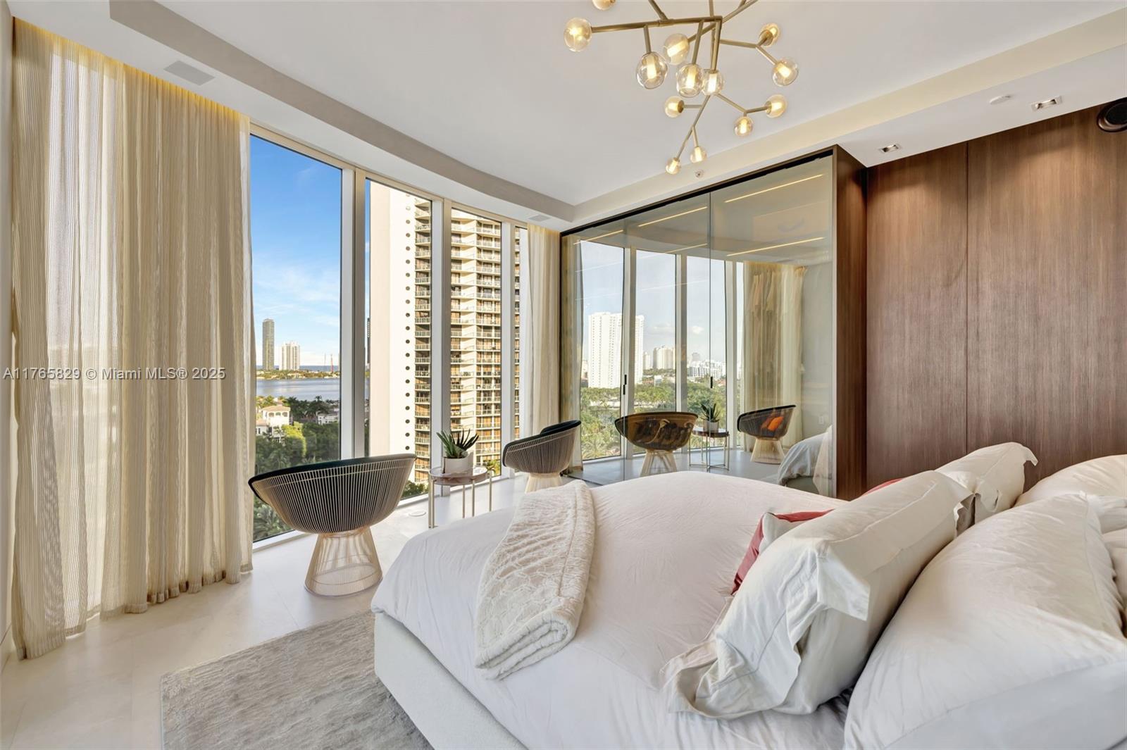 BELLINI AT WILLIAMS ISLAN - Residential