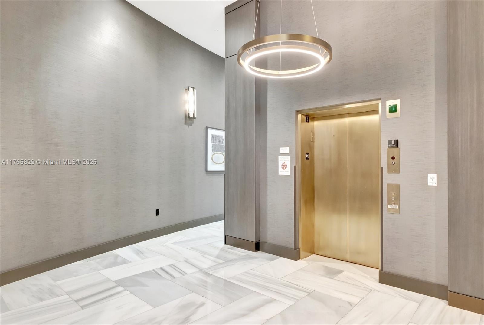 BELLINI AT WILLIAMS ISLAN - Residential