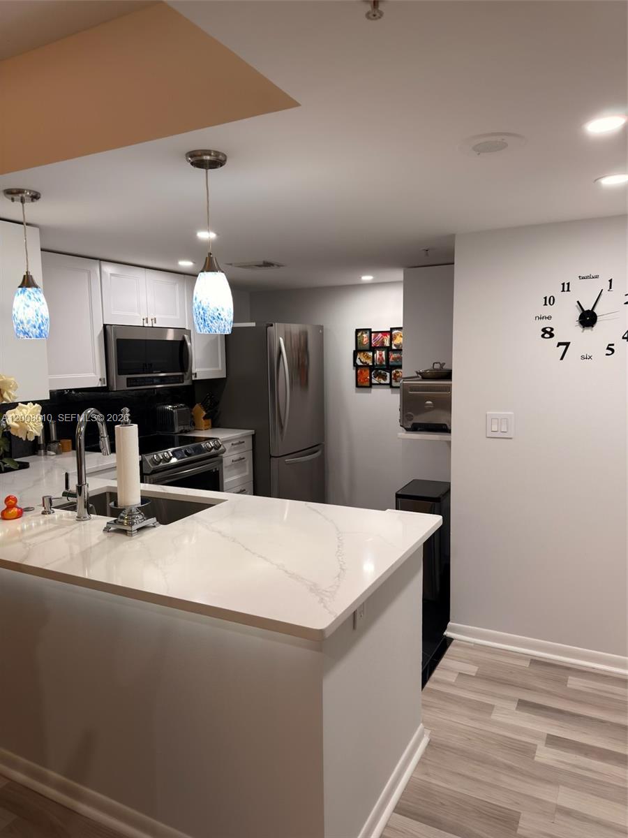 LAS OLAS BY THE RIVER CON - Residential